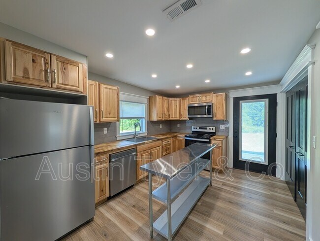 Foto del edificio - 2992 Hospital Dr