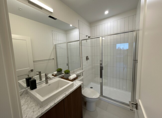 Photo du bâtiment - 5382-200 200 St