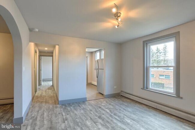 Building Photo - 2 bedroom in Port Carbon PA 17965