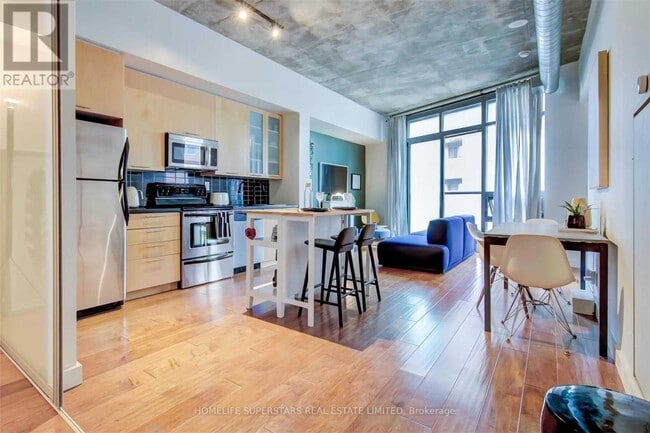 Photo du bâtiment - 33 Mill St