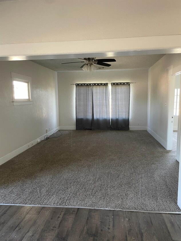 Building Photo - 780 Lake St