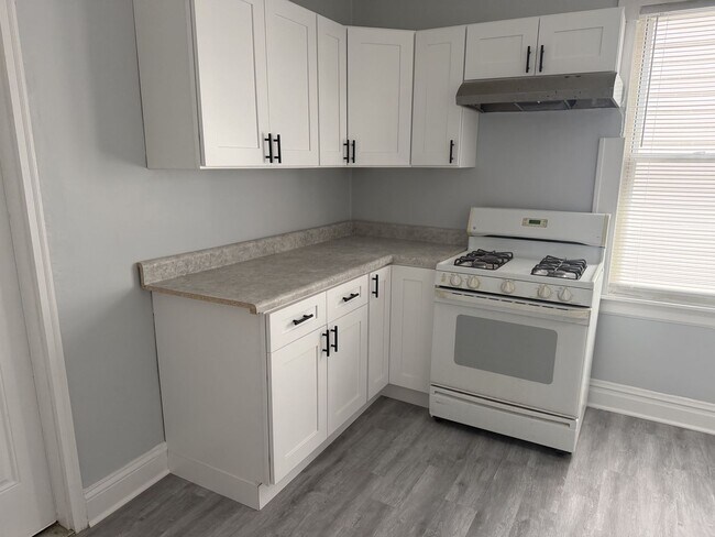Foto del edificio - 8531 S Burley Ave