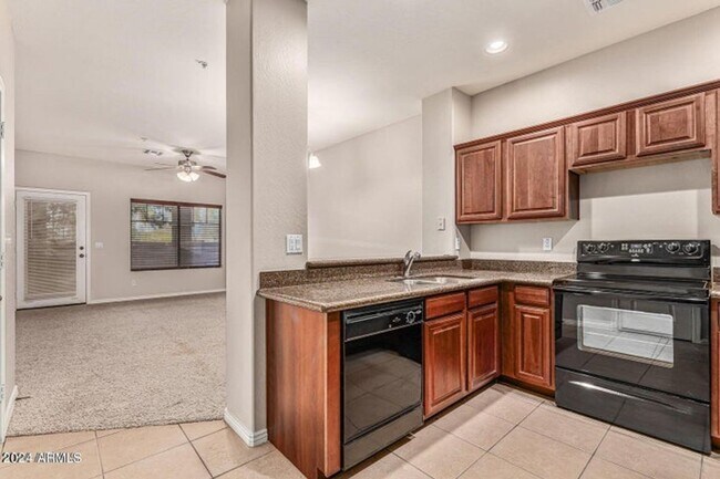 Foto del edificio - 3 BEDROOM CONDO IN MESA