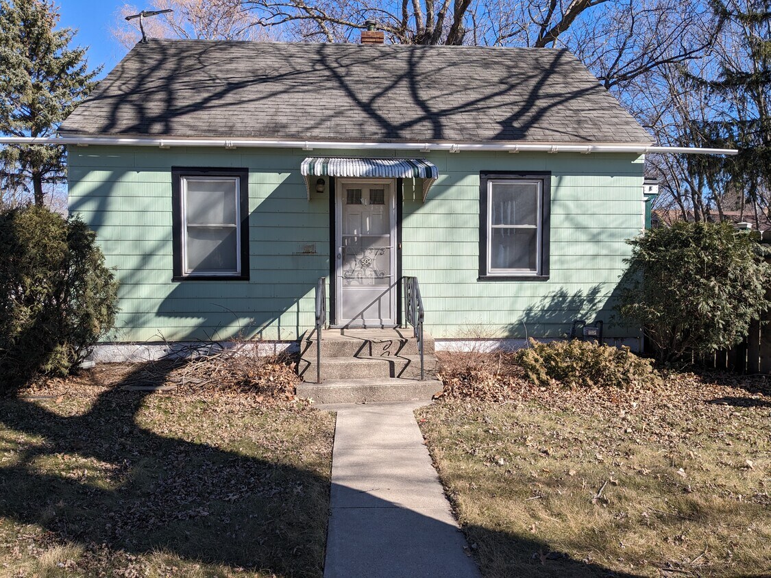 Foto del edificio - 504 12th St NE