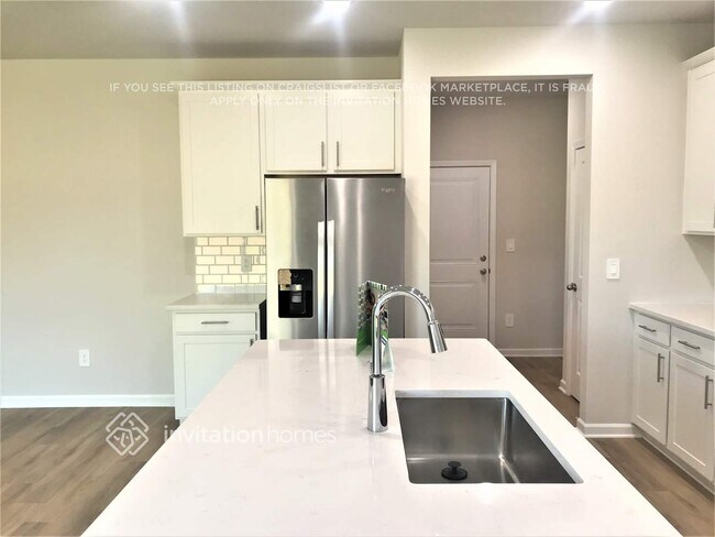 Building Photo - 559 White Birch Ln