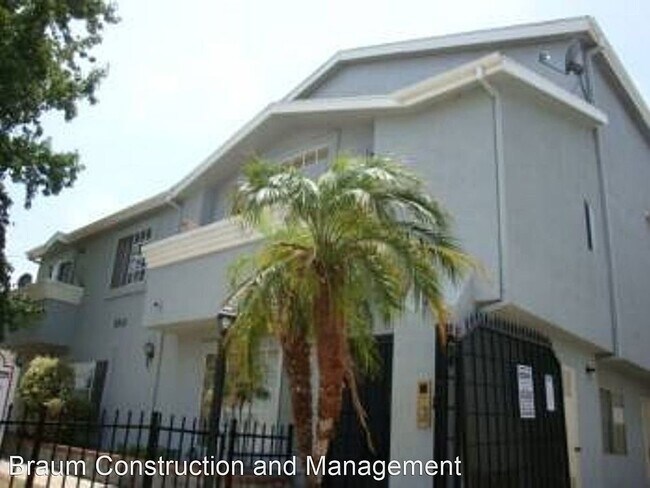 Building Photo - 5245 Riverton Ave