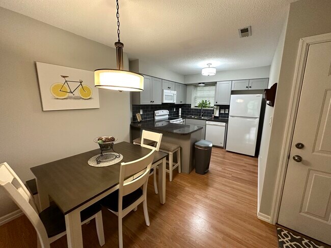 Foto del edificio - 2218 Canyonlands Dr