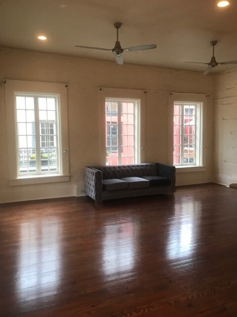 Foto principal - 541 Bienville St