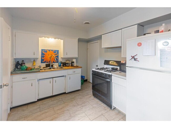 Foto del edificio - 1428 Madison St NE