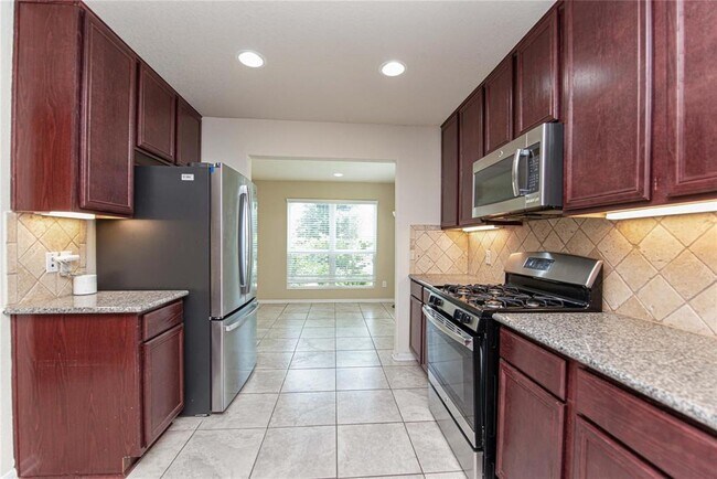 Foto del edificio - 16706 Lark Bunting Ln