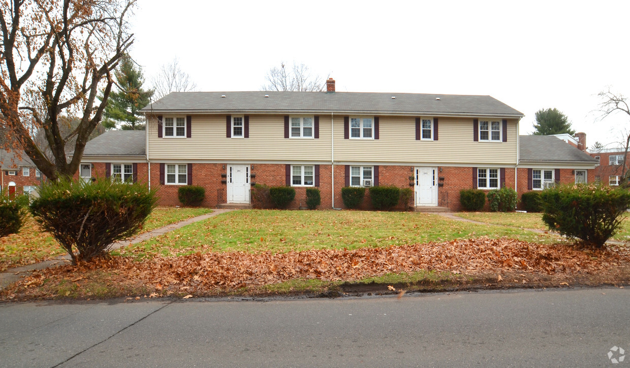 Frente de Foto del edificio - Maplewood Apartments