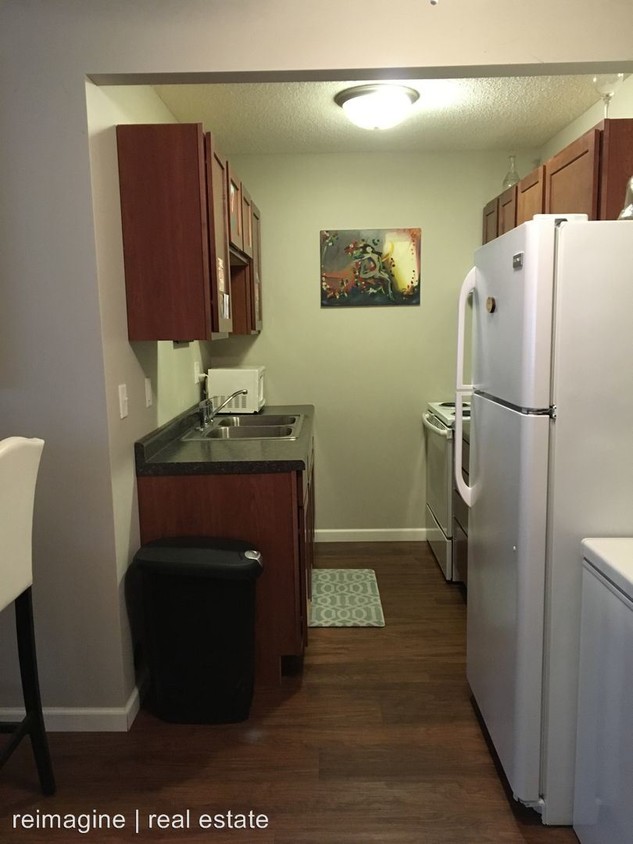 Foto del edificio - 2811-2811 7th Ave