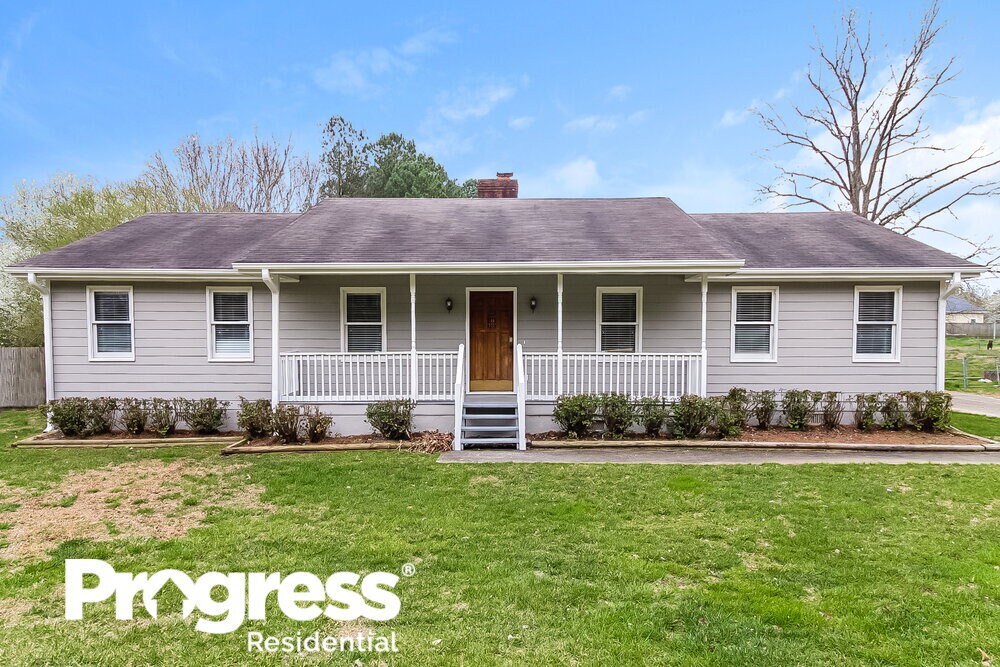 1308 Temple Johnson Rd, Loganville, GA 30052 House Rental in