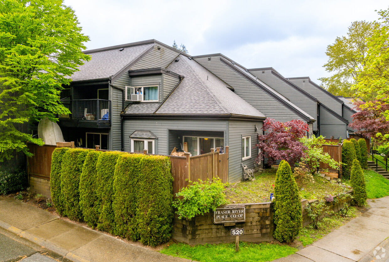 Primary Photo - Fraser River Place Co-Op