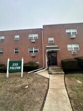 Building Photo - 215 Felton Ave