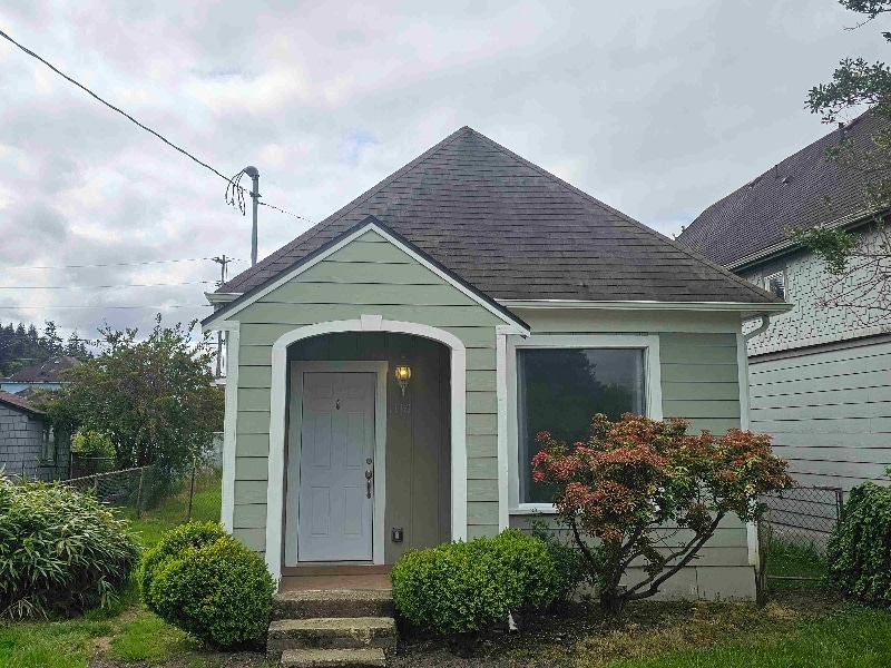 Primary Photo - 1116 Wheeler Ave