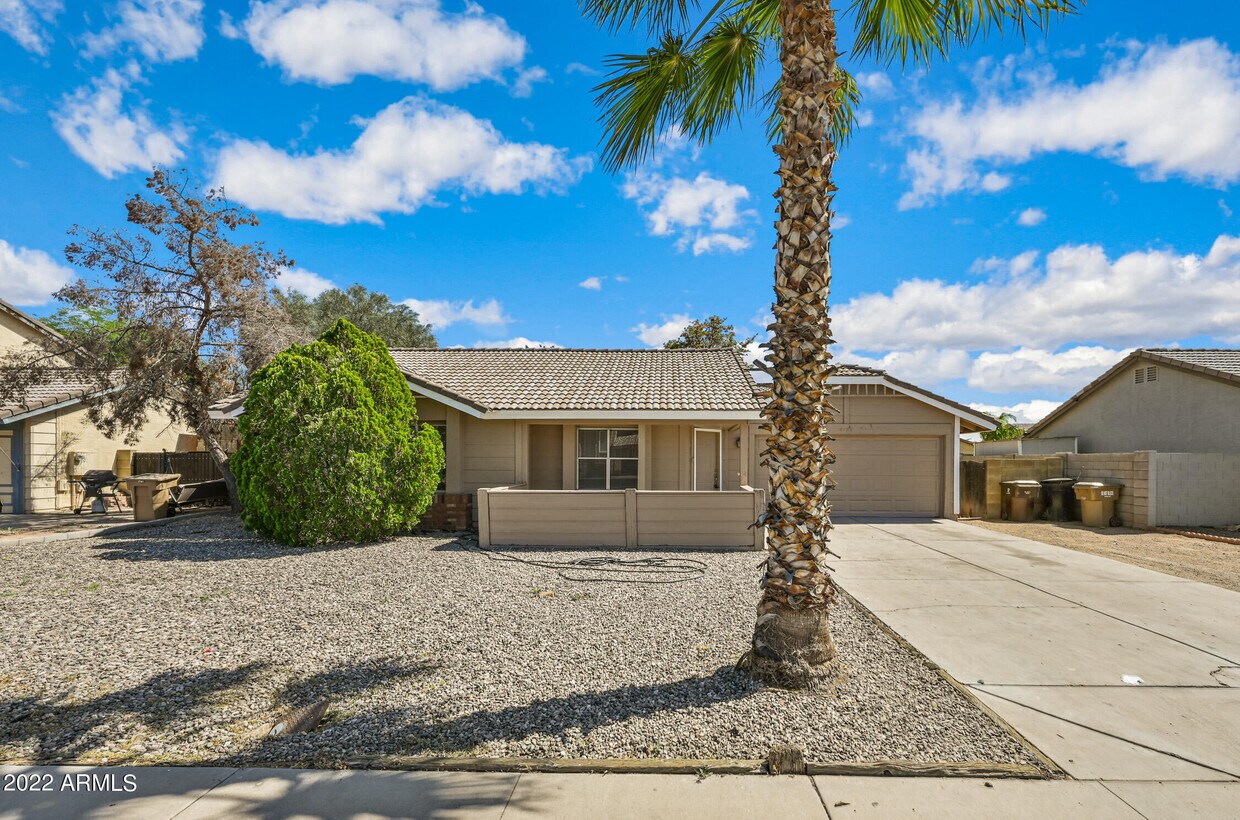 8133 W Columbine Dr, Peoria, AZ 85381 House for Rent in Peoria, AZ