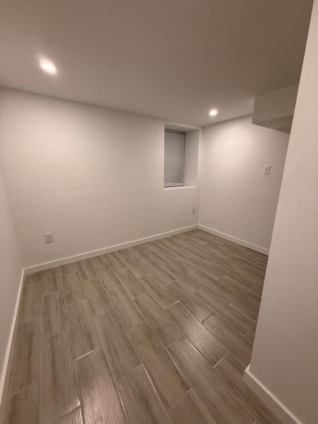 Foto del edificio - 3340 Potter St