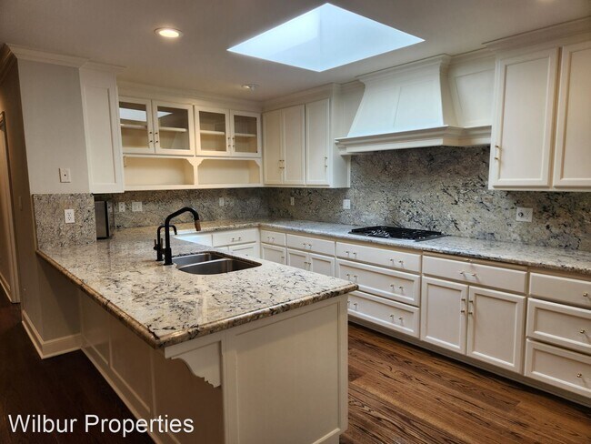 Building Photo - 4 br, 3 bath House - 1 Hermosa Place