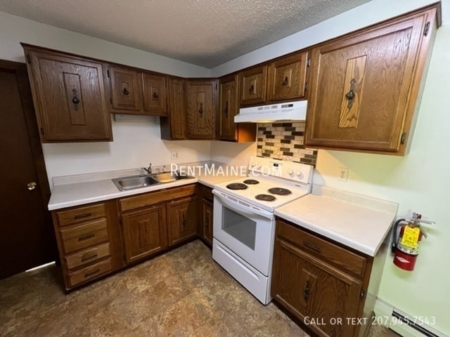 Building Photo - 14 Rancourt Ave