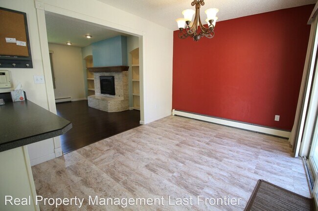 Building Photo - 3 br, 2.5 bath House - 9410 Arlene Dr