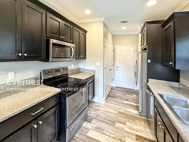 Building Photo - 255 Earl Owens Dr