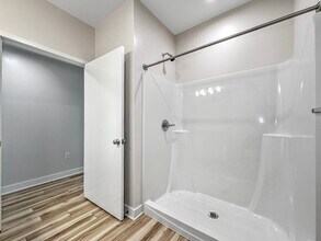 Building Photo - Stratford Pointe