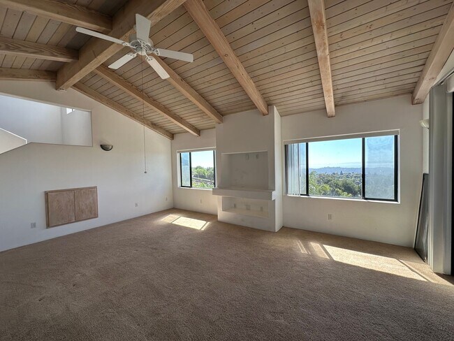 Foto del edificio - 1200 Palomino Rd