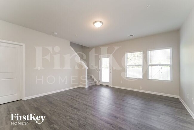 Foto del edificio - 9430 Village View Ct NW