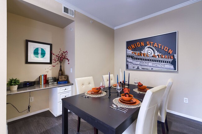 Foto del edificio - Whisper Creek