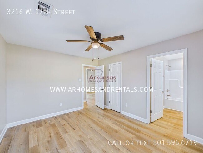 Foto del edificio - 3216 W 17th St