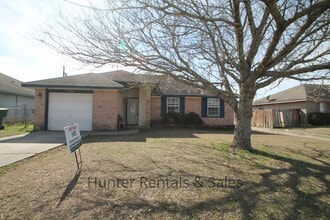 Building Photo - 4706 Ridgehaven Dr