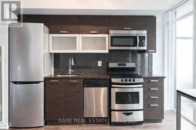 Photo du bâtiment - 36 Lisgar St