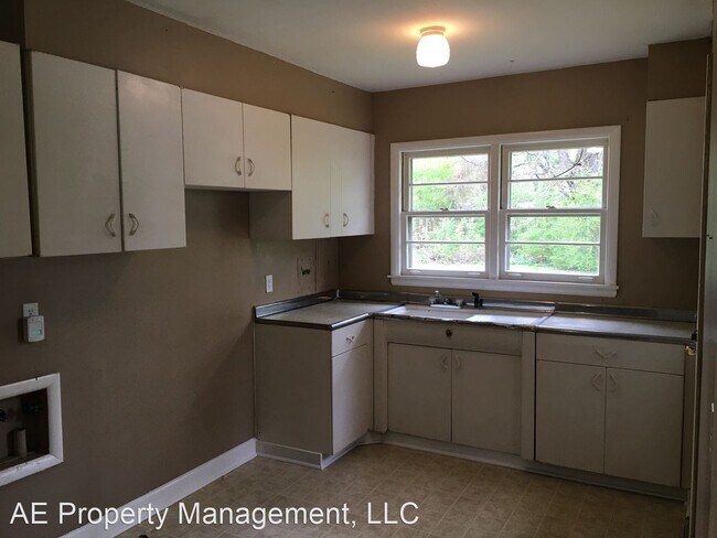 Building Photo - 3 br, 1 bath House - 7704 Krosp