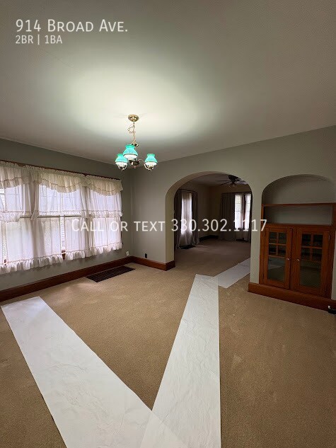 Foto del edificio - 914 Broad Ave NW