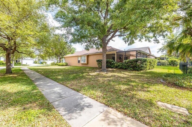 Foto del edificio - 15534 Martinmeadow Dr