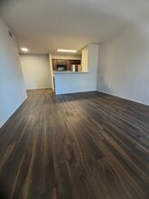 Building Photo - 10001 Westpark Dr