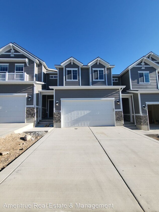 Foto principal - 3 br, 2.5 bath House - 4060 Harmony Court