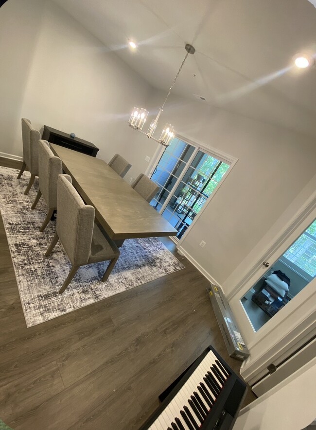 Foto del edificio - 13273 Coalfield Station Ln