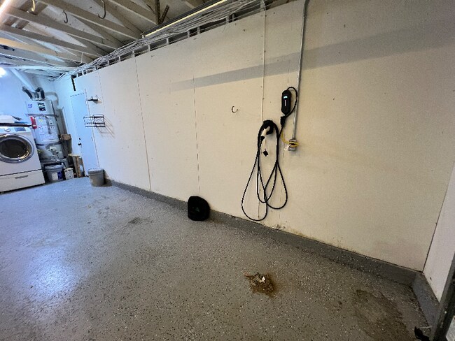 Foto del edificio - 4908 Stephanie Pl