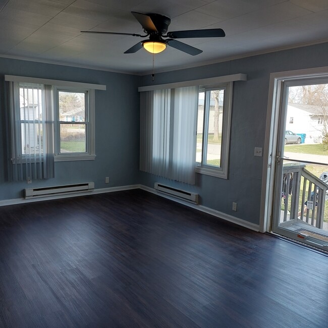 284 Fairfax Rd, Vermilion, OH 44089 House Rental in Vermilion, OH