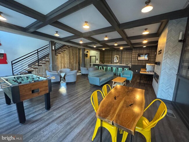 Foto del edificio - 6610 Germantown Ave