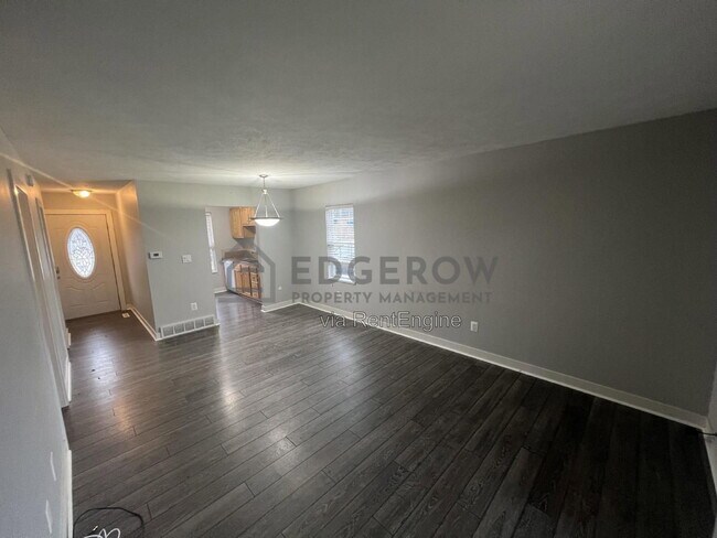 Building Photo - 4569 Moffett Rd NW