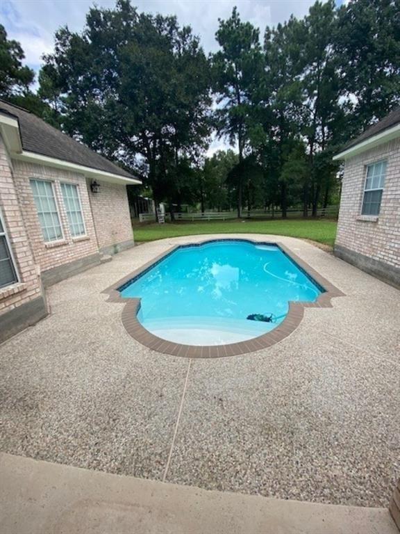 Foto del edificio - 8310 Farm to Market Rd 1488