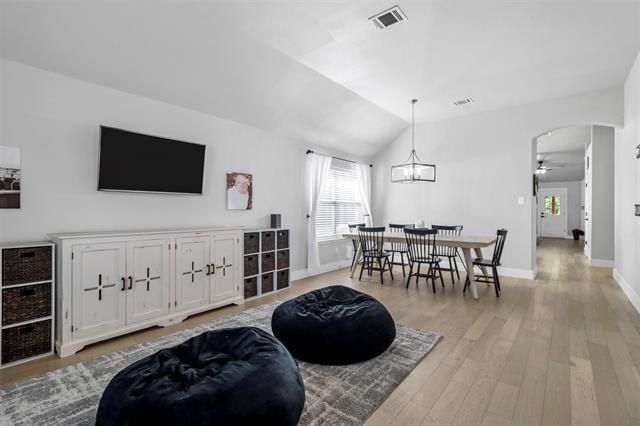 Foto del edificio - 613 Knollwood Trail Ct