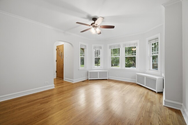 Foto del edificio - 7236 W Pratt Ave