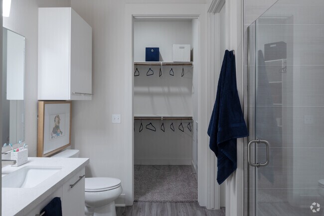 1 habitación, 1 baño - 726 pies cuadrados - Camden RiNo