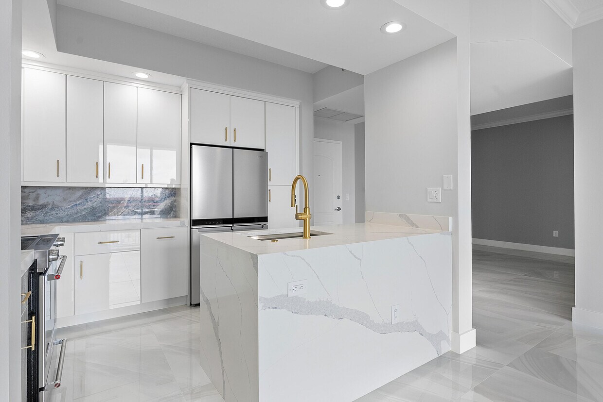 Foto principal - 801 S Olive Ave