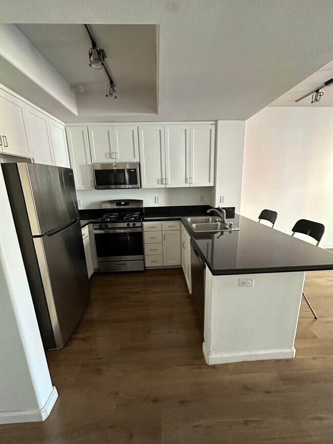 Foto del edificio - 4060 Glencoe Ave