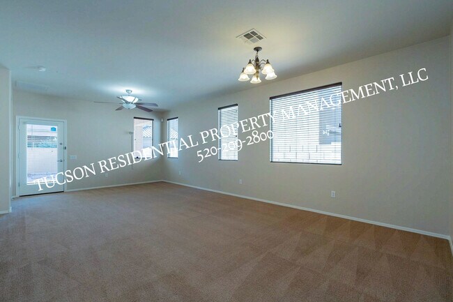 Foto del edificio - 10730 E Orchid Cactus Ln